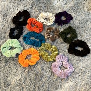 Velvet scrunchy assortment